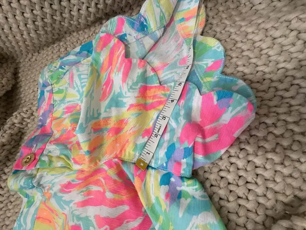 Lilly Pulitzer Buttercup Scalloped Hem Shorts in Sparkling Sands Print